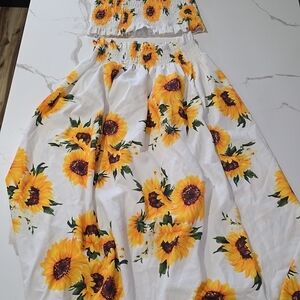 Floral Sunflower Two-Piece Set
